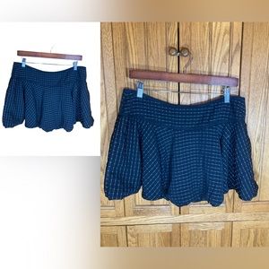 Kik Girl short goth skirt